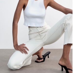 ZARA Hi-Rise Straight Leg Jeans • color Ecru